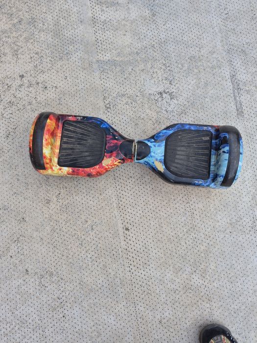 Vand 2 Hoverboard -uri la 400 lei