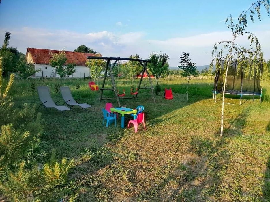 Cazare/închiriez pensiune/cabana/rustica, ciubar, grătar, loc de joaca