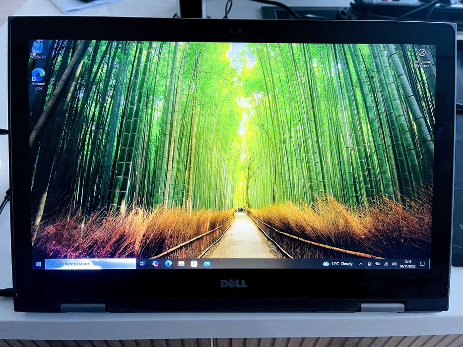 Laptop 2in1 Dell Inspiron 5578 Aspect 9/10 Functionalitate 10/10