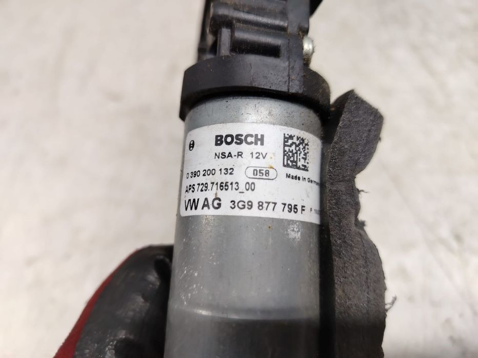 Motoras trapa panormaica 3g9877795f Volkswagen VW Tiguan 1 5N [2007 -