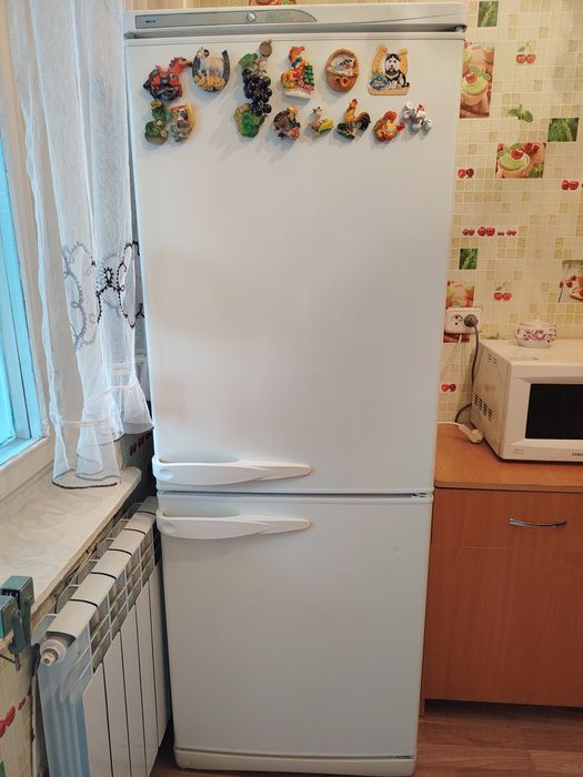 Холодильник Stinol RF305A