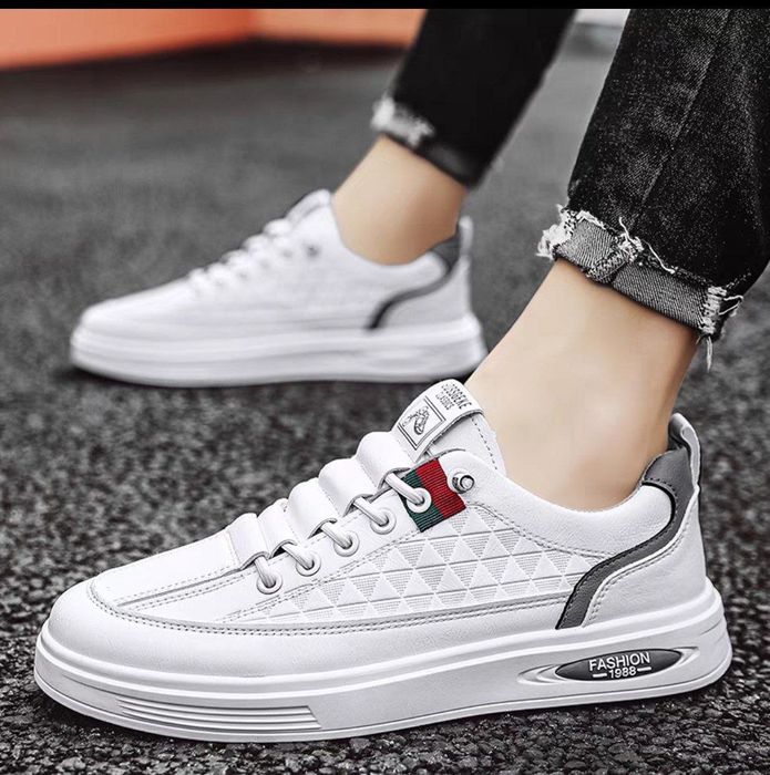 Rus xotini bilan porno tomosha