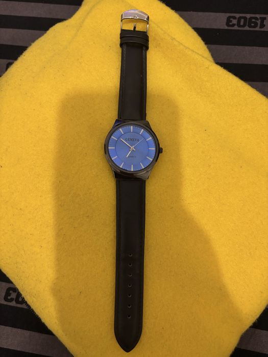 ceas GENEVA quartz in stare foarte buna purtat ocazional