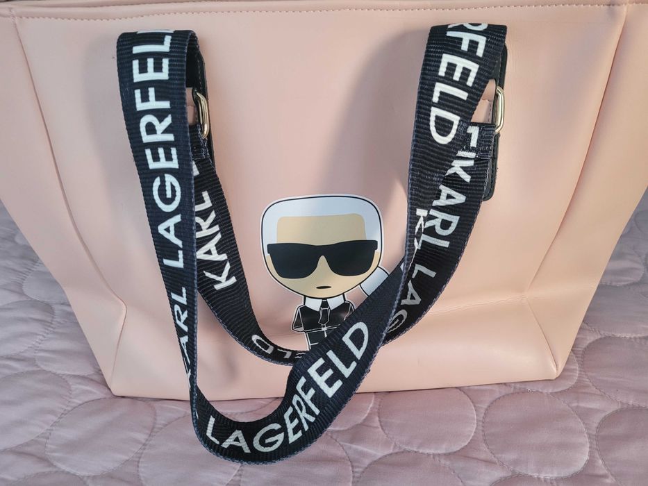 Сет от две дамски чанти