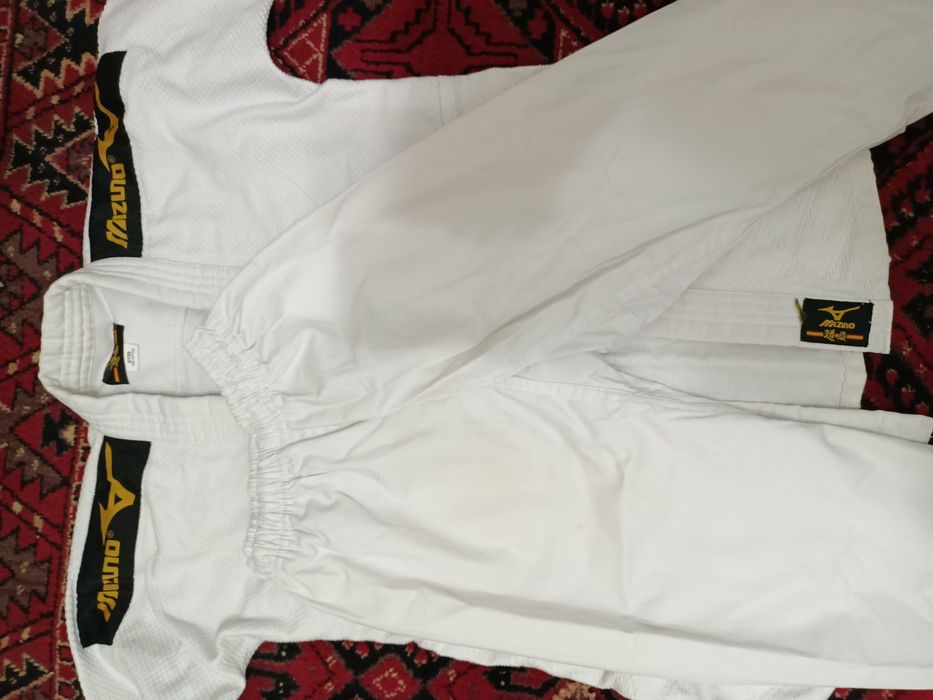 Кимоно дзюдо спорт