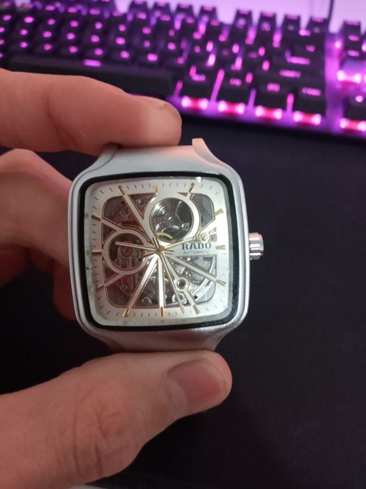 Часы Rado механические