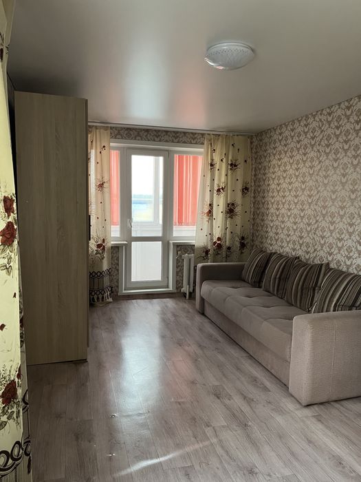 Сдам квартиру двухкомнатную