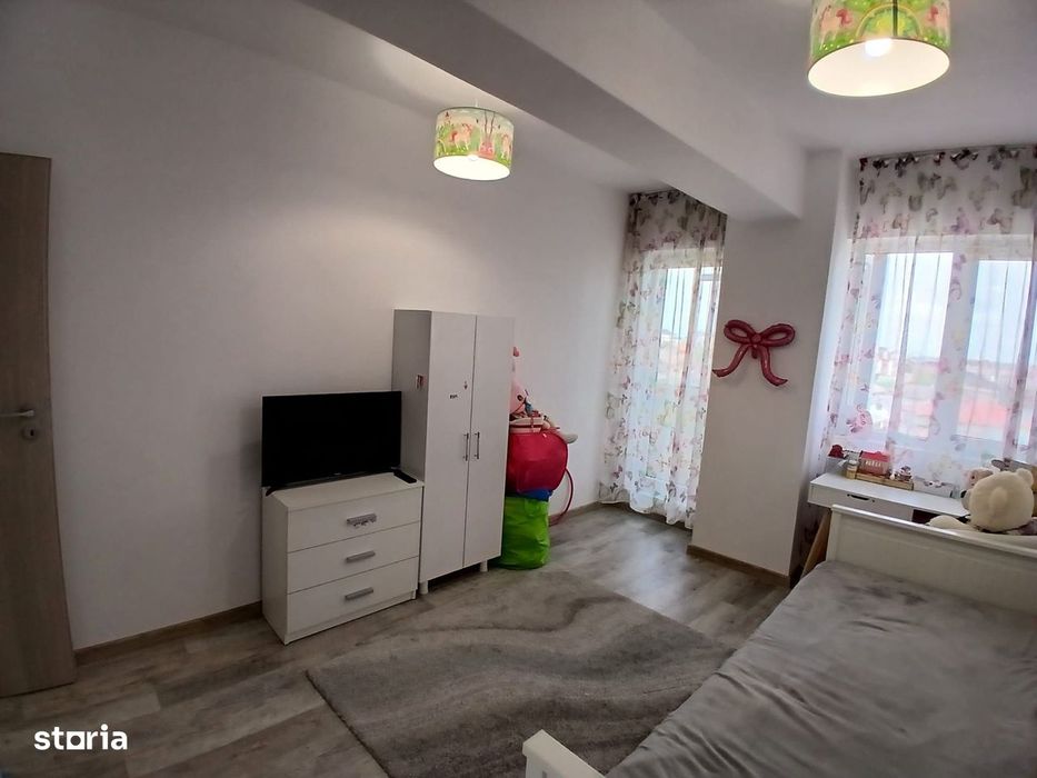 Apartament spatios 3 camere | 92mp | Bragadiru