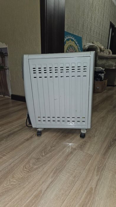 !!СРОЧНО!! Обогреватель Масляный Vitek