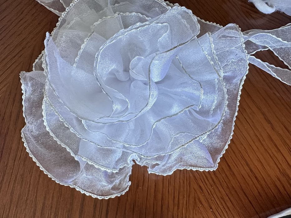 Бантики,резиночки школьные