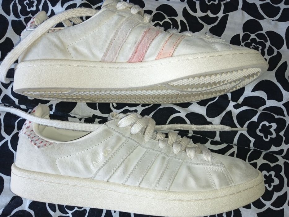 Нови маратонки ADIDAS, унисекс