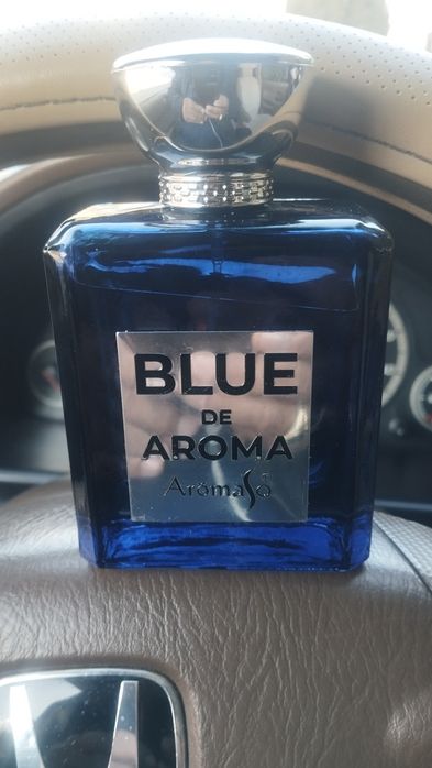 Продам мужской парфюм