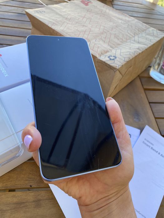 Чисто нов xiaomi 13 t никога не е използван