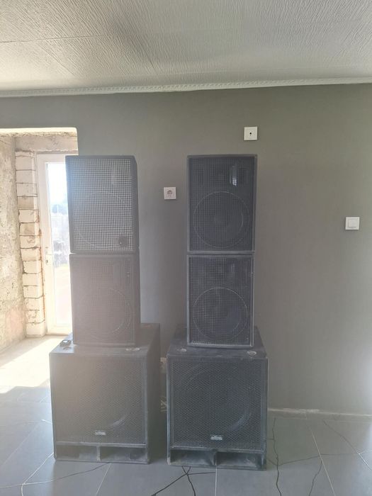 Boxe putere mixer cabluri