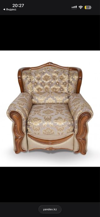 Продам диван с креслами пр.во россия