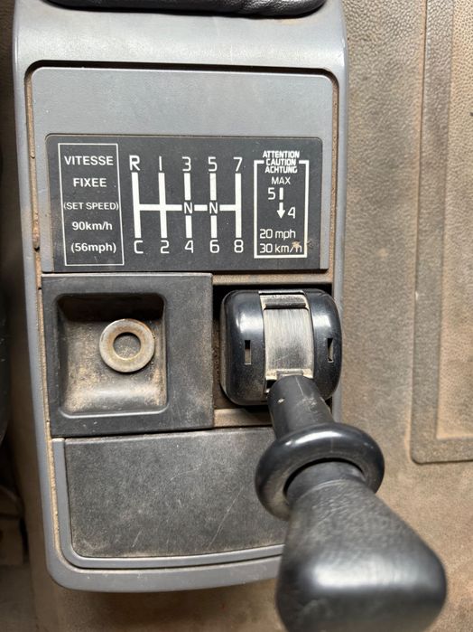 Vând autobasculanta Renault Premium