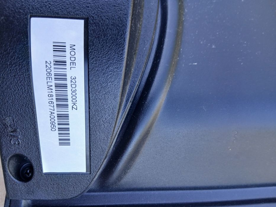 Телевизор TCL не рабочем состоянии