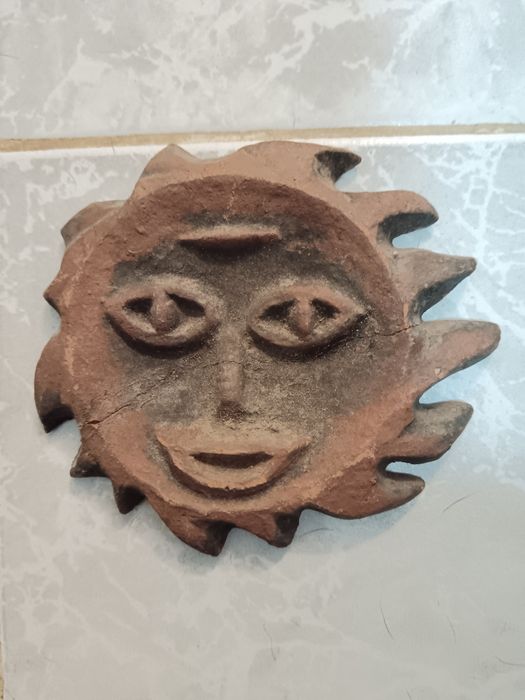 Стари глинени орнаменти