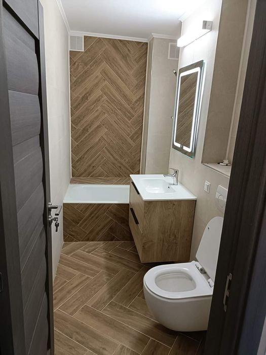 Vând, schimb apartament cu 3 camere