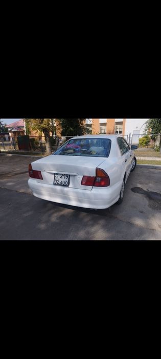 Продам диаманта белого