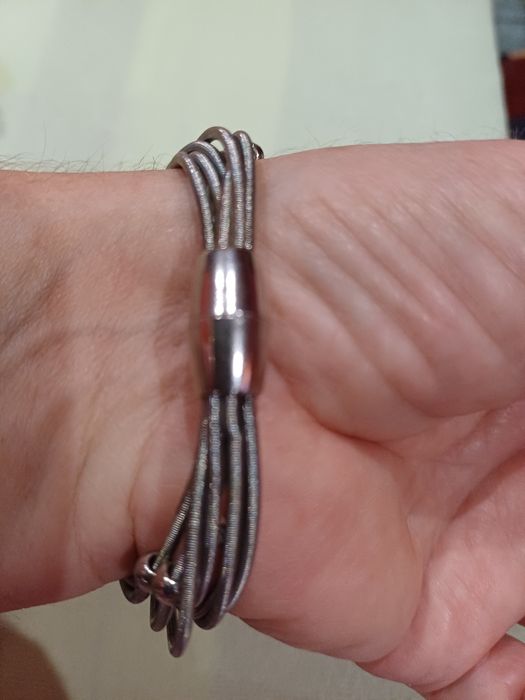 Гривна ефектна за ръка