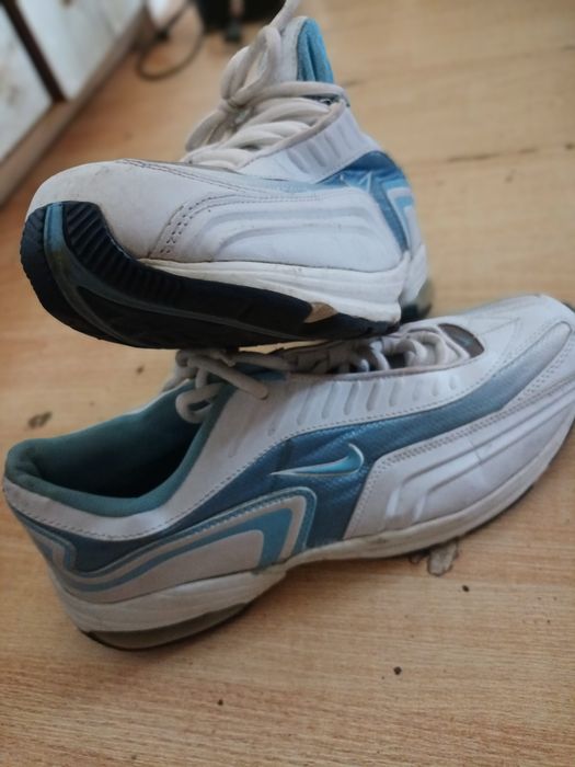 Adidași Nike mărimea 46