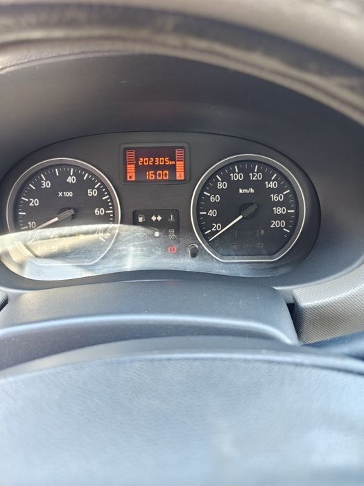 DACIA Logan 2011 — imagine 4