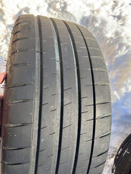 Cauciucuri vara 225 40 19…2buc Michelin 2buc Continental….DOT2023;2022