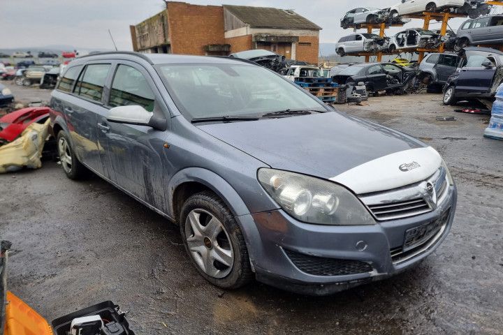 Conducta apa Opel Astra H (2004 - 2007) z17dth