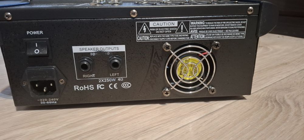 усилитель DP 404