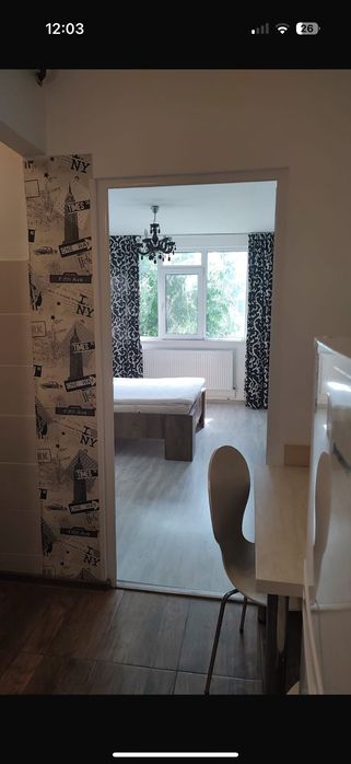 Inchiriez garsoniera