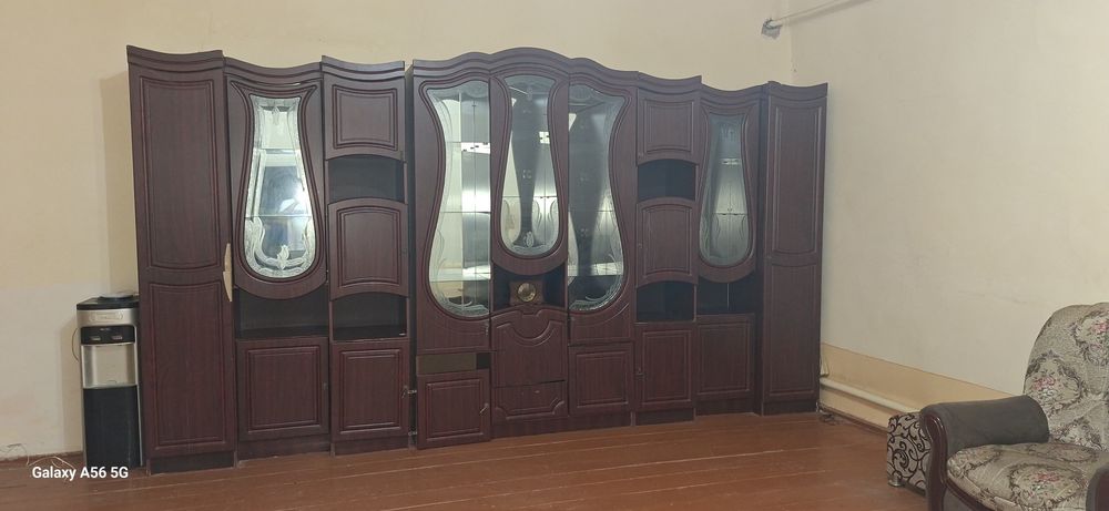 мебеллар сотилади