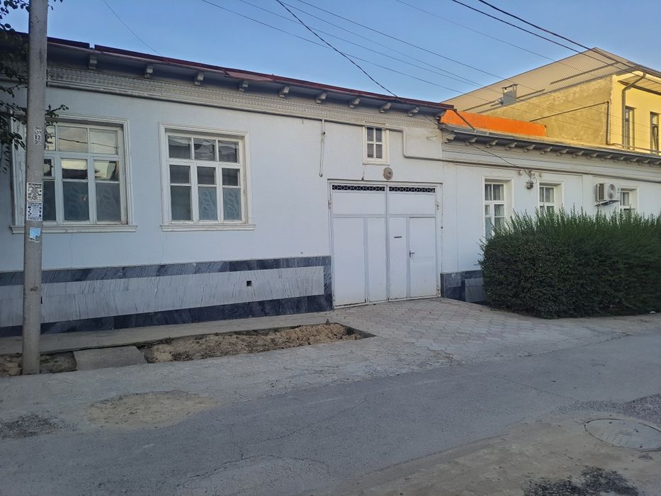 Xasanboy hovli sotiladi