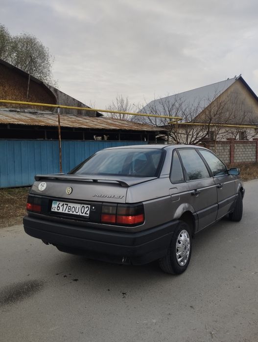 Пассат б3 в хорошем состояние