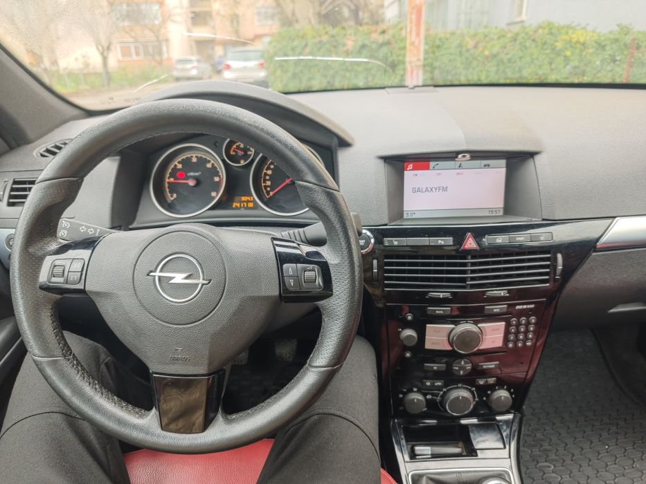2010 Opel Astra H TwinTop 1.9CDTI - OPC Line