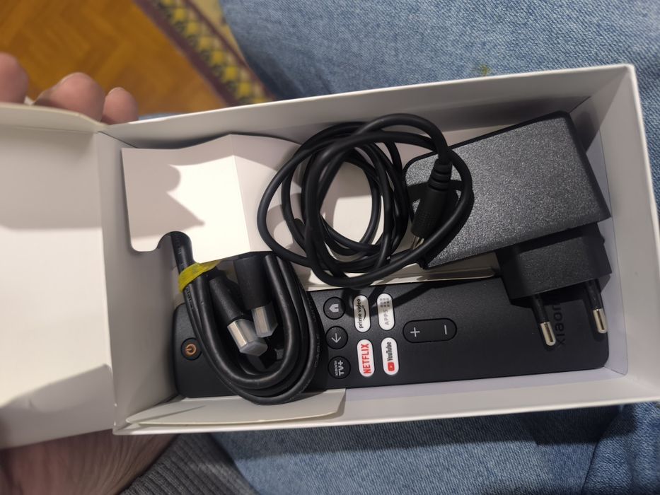 Mi box gen2 б/у тв приставка
