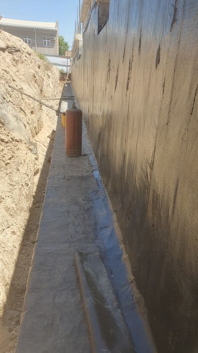 Izolyatsiya xizmati tomlar va fundamentni