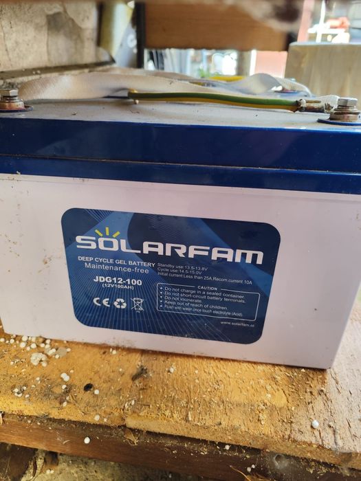 Invertor 3 kw +2.5 kw stocare