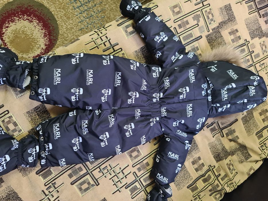 Продам комбинезон зимний для мальчика