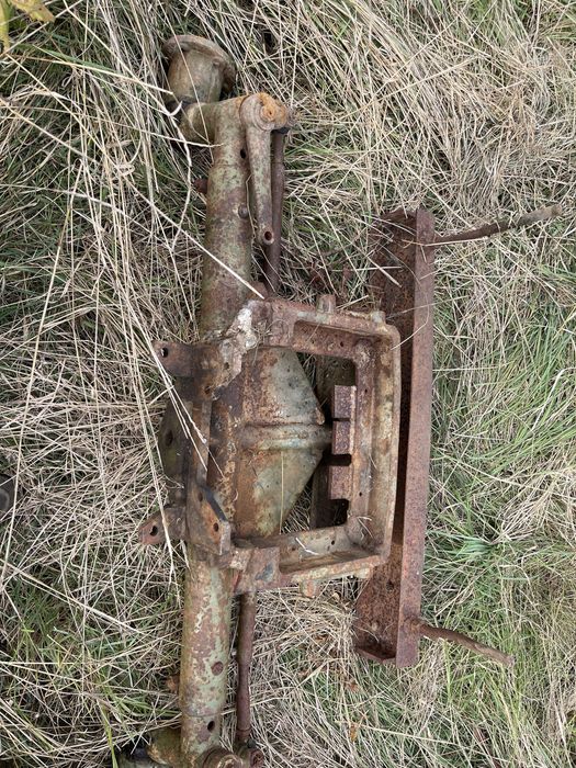 Punte fata tractor Carraro