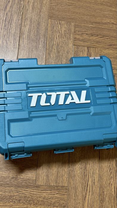 Аккумуляторная дрель-шуруповерт