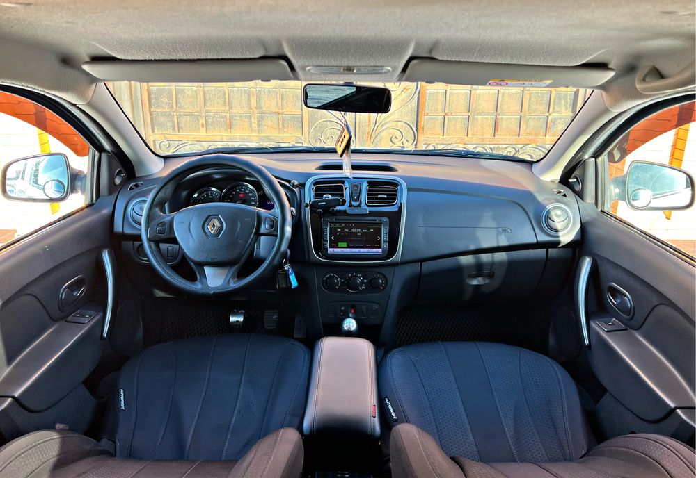 RENO SANDERO 2014/1.6л kz-учет