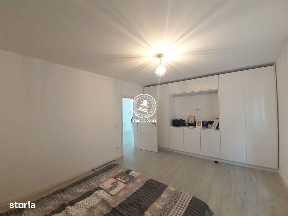 Vila moderna si spatioasa in Letcani