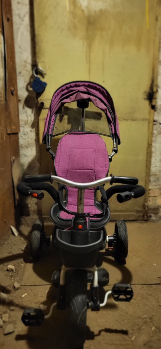 Велосипед трёхколёсный