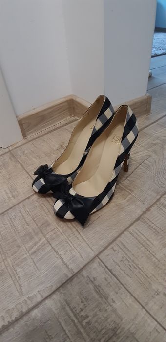 Pantofi piele Isabela Lorusso,piele naturala,comozi ,superbi 39
