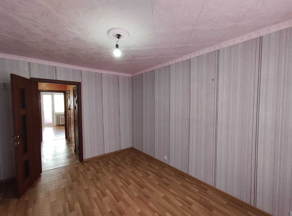 Продам 3-х комн. ул. Камзина, 27