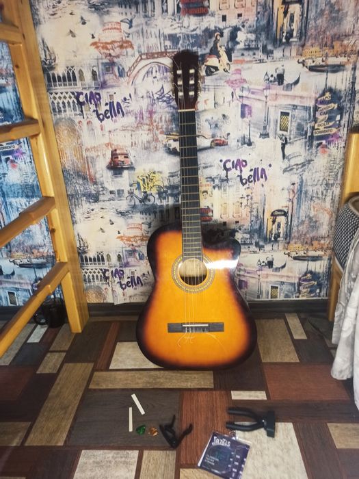 Гитара Grape + комплект для старта