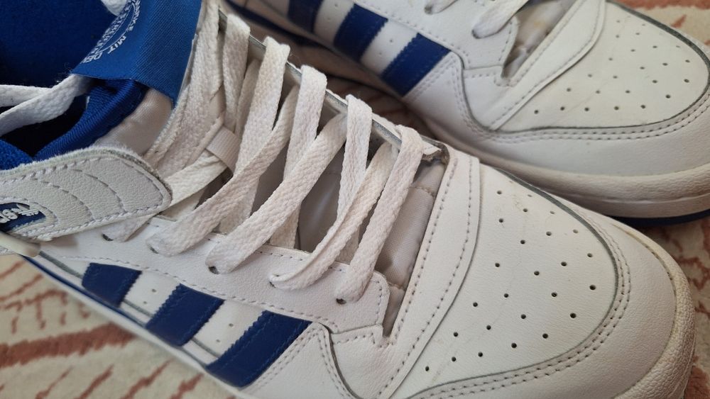 Ghete Adidas nr 44 ,5