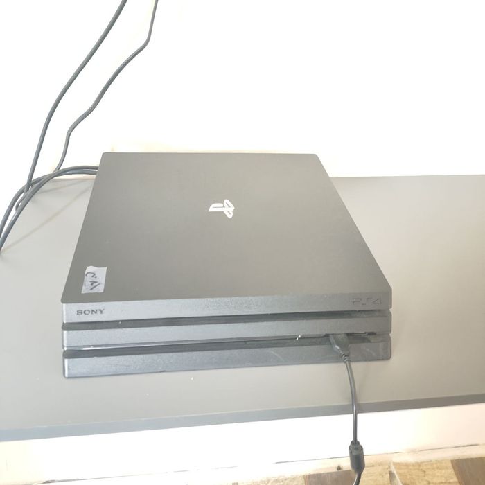 Ps4 pulti bor oyinlari bilan hech qanaqa muamosi yo holati ideal