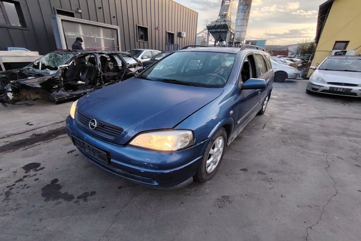 Aripa fata stanga Opel Astra 2001 1.6 MT (101 hp)
